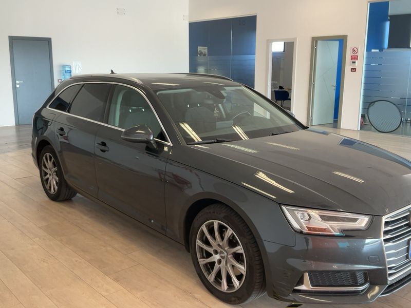 Audi A4 2.0 TDI Sport 2019 – снимка 12