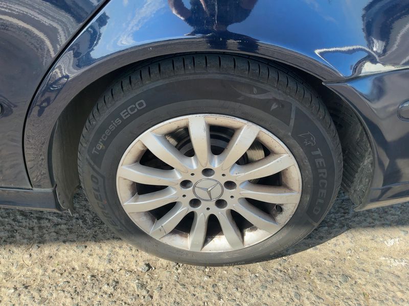Mercedes-Benz E-Klasse E 220 CDI Elegance 2007 – снимка 18