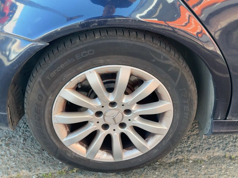 Mercedes-Benz E-Klasse E 220 CDI Elegance 2007 – снимка 19
