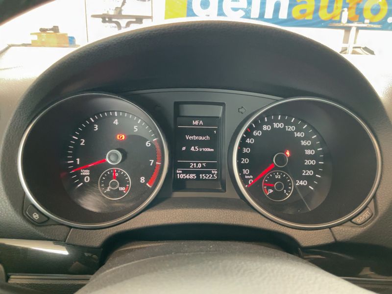 Volkswagen Golf VI 1.2 TSI Basis BlueMotion Tech 2012 – снимка 19