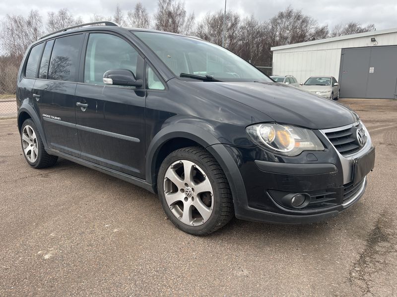 Volkswagen Touran 1.4 TSI CrossTouran 2007 – снимка 6