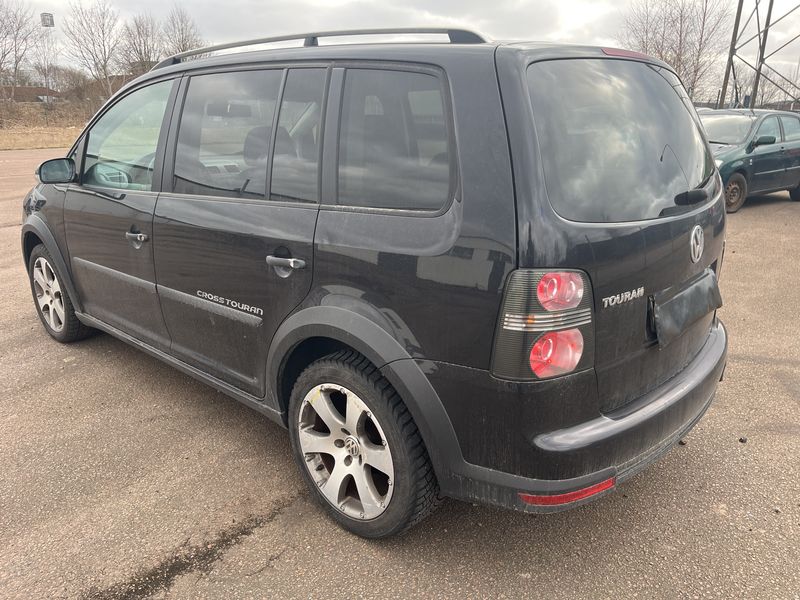 Volkswagen Touran 1.4 TSI CrossTouran 2007 – снимка 3