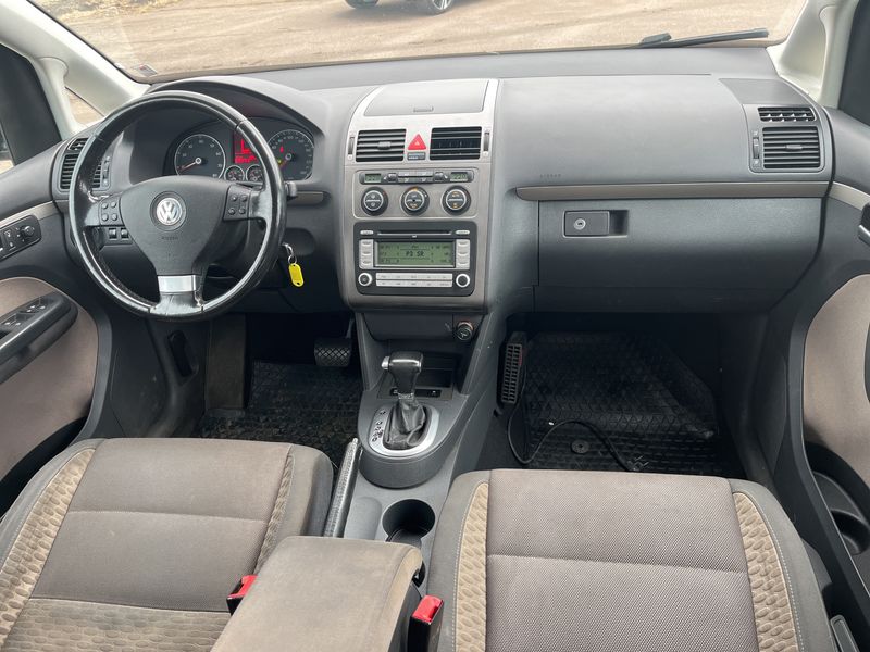 Volkswagen Touran 1.4 TSI CrossTouran 2007 – снимка 11