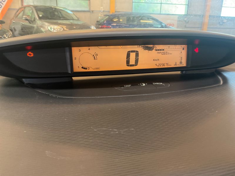 Citroen C4 1.6 HDi Millenium 2010 – снимка 4