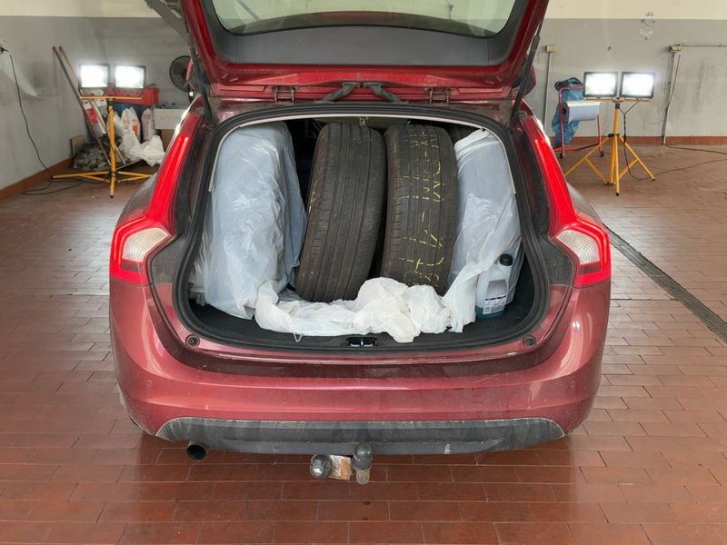 Volvo V60 2.0 D4 Kinetic 2013 – снимка 16