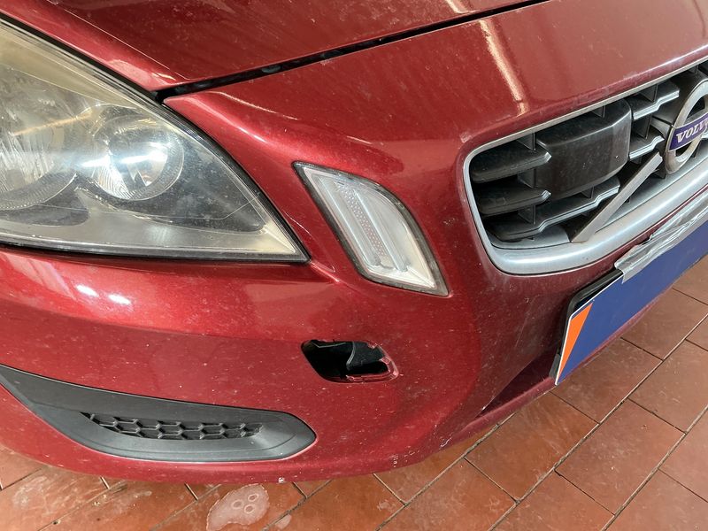 Volvo V60 2.0 D4 Kinetic 2013 – снимка 39