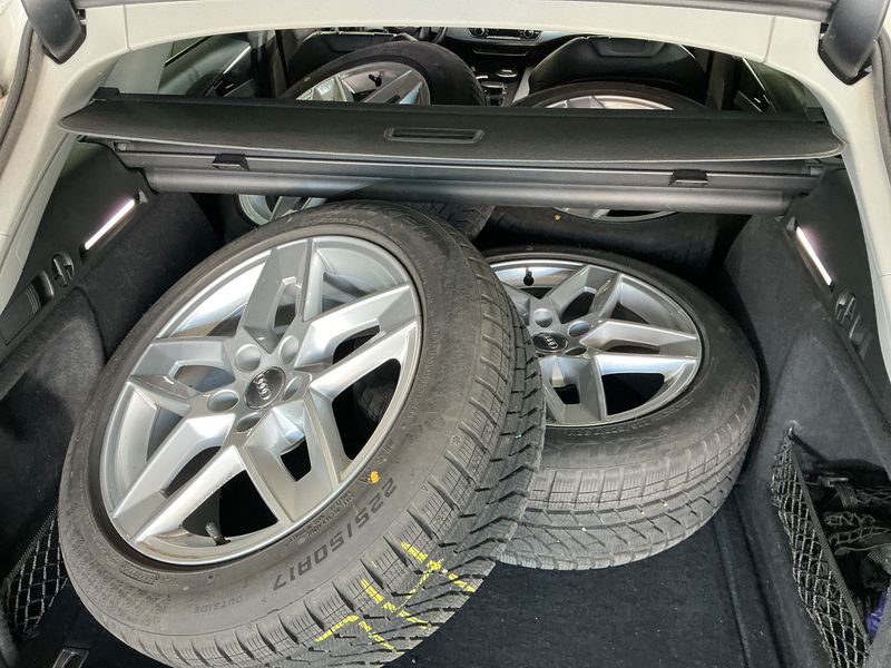 Audi A4 2.0 TDI Sport 2017 – снимка 15