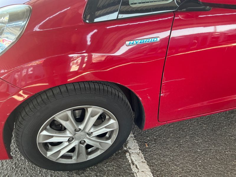 Honda Jazz 1.3 Hybrid Comfort 2014 – снимка 24