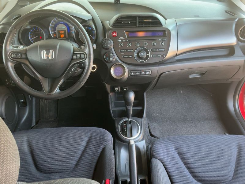 Honda Jazz 1.3 Hybrid Comfort 2014 – снимка 17