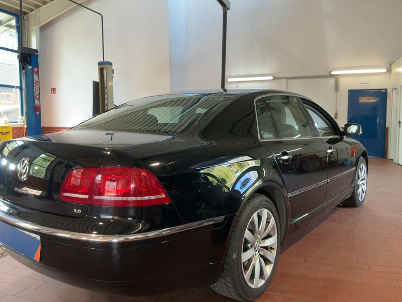 Volkswagen Phaeton 3.0 V6 TDI 4Motion 2012 – снимка 8