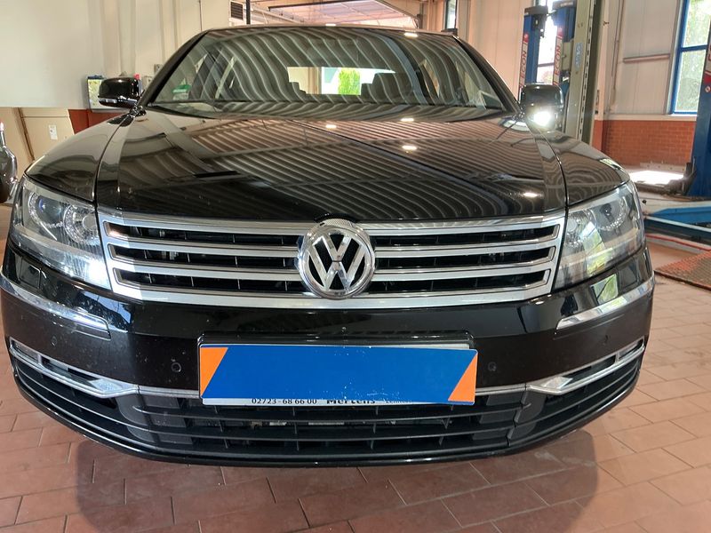 Volkswagen Phaeton 3.0 V6 TDI 4Motion 2012 – снимка 38