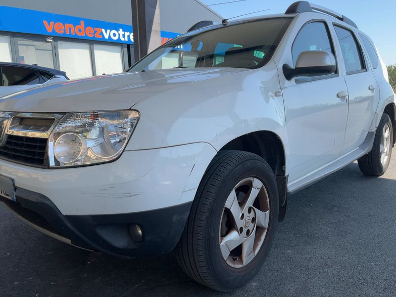 Dacia Duster 1.5 dCi Prestige 4x4 2011 – снимка 2