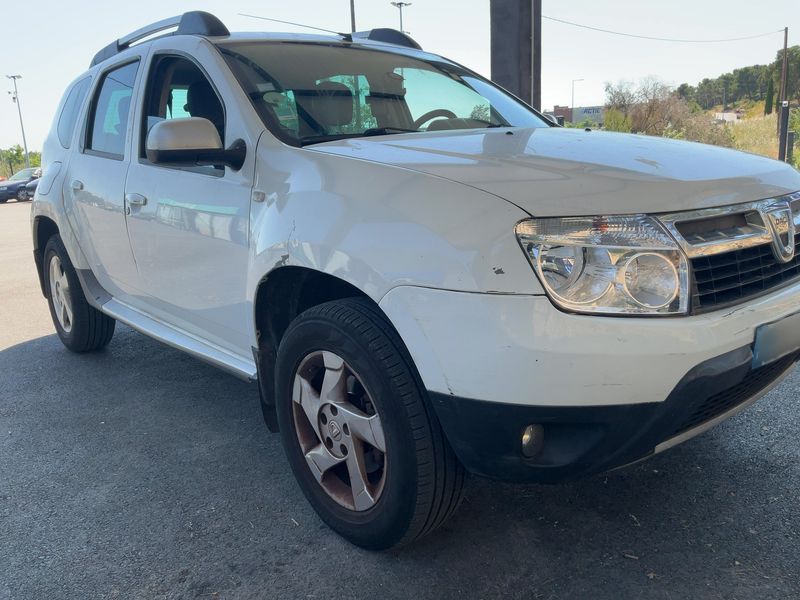 Dacia Duster 1.5 dCi Prestige 4x4 2011 – снимка 12