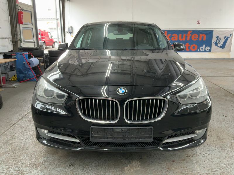 BMW 5er 530d GT 2011 – снимка 14