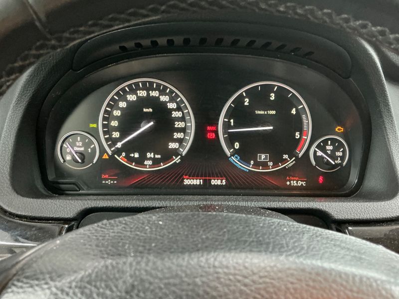 BMW 5er 530d GT 2011 – снимка 18