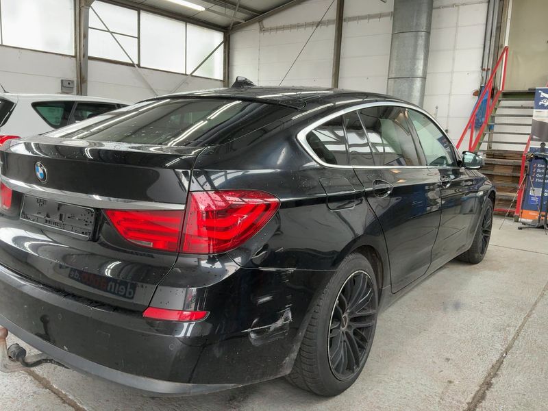 BMW 5er 530d GT 2011 – снимка 8