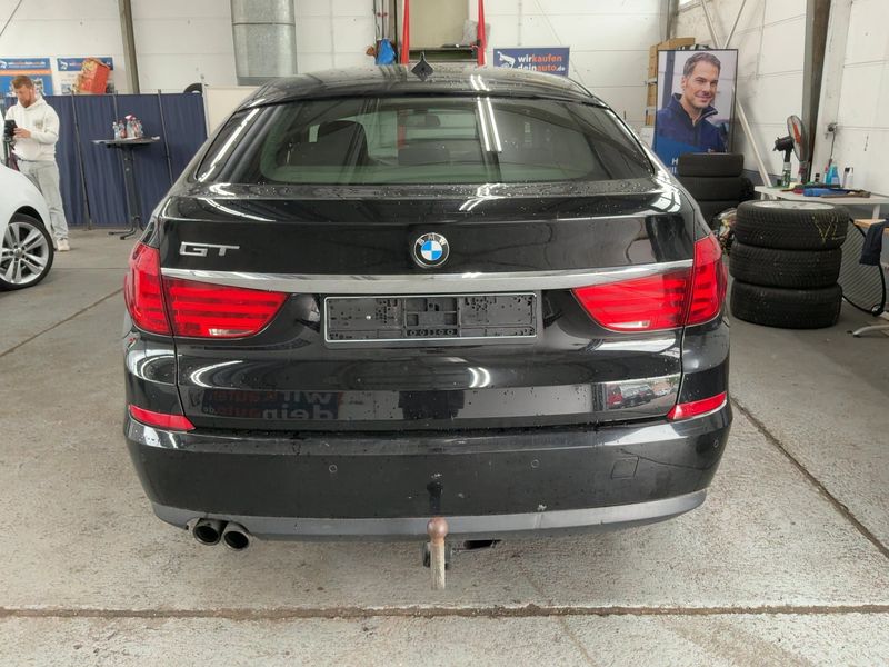 BMW 5er 530d GT 2011 – снимка 7