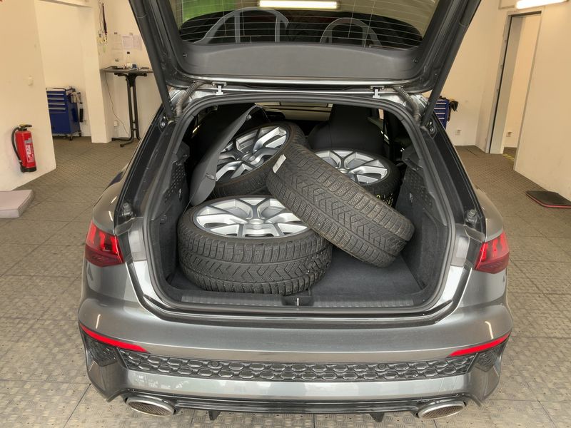 Audi RS 3 Sportback 2.5 TFSI quattro 2022 – снимка 16