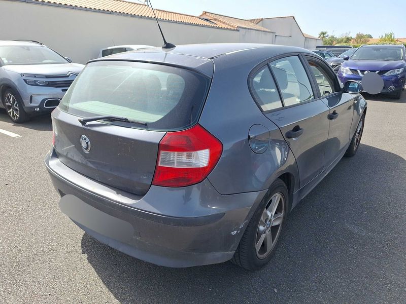 BMW 1er 118d Confort 2006 – снимка на щета