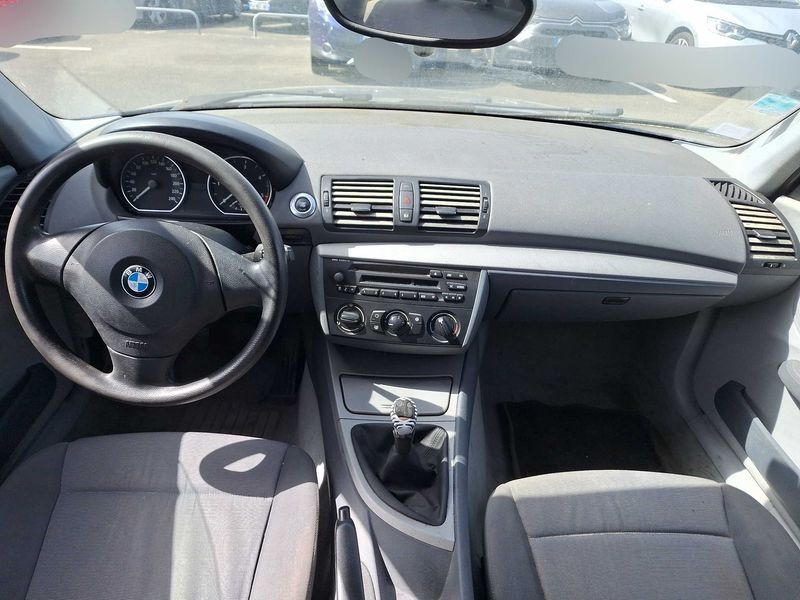 BMW 1er 118d Confort 2006 – снимка 11