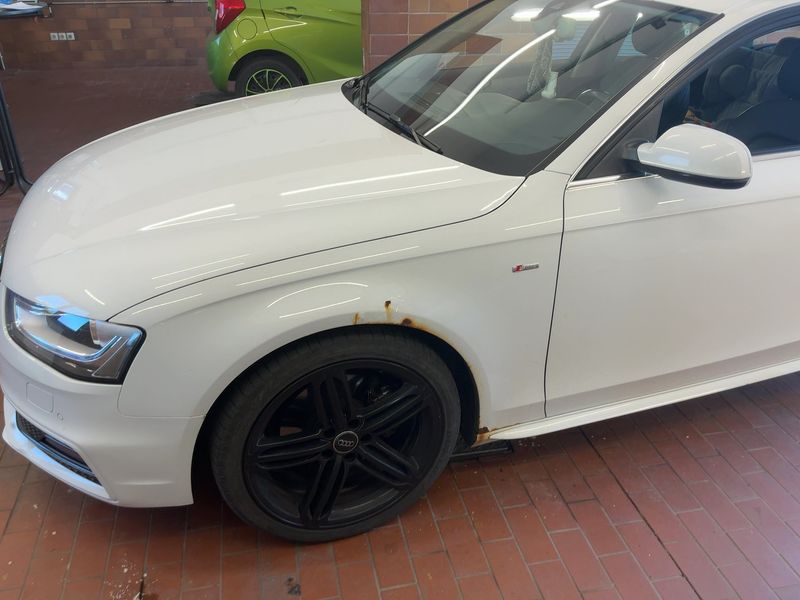 Audi A4 2.0 TDI quattro Ambiente 2012 – снимка 2