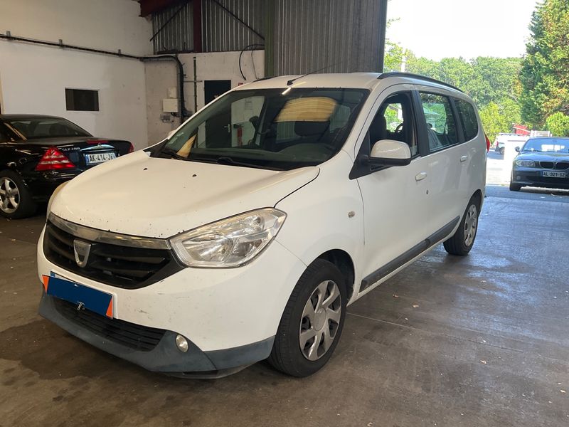 Dacia Lodgy 1.5 dCi Diesel Laureate 2013 – снимка 1