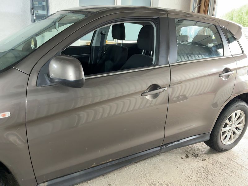 Mitsubishi ASX 1.8 DI-D Invite 4WD 2012 – снимка 4