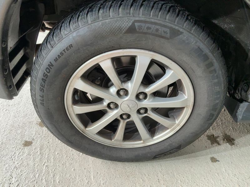 Mitsubishi ASX 1.8 DI-D Invite 4WD 2012 – снимка 9