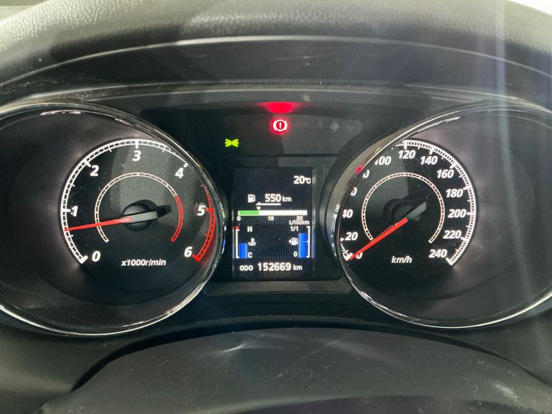 Mitsubishi ASX 1.8 DI-D Invite 4WD 2012 – снимка 18