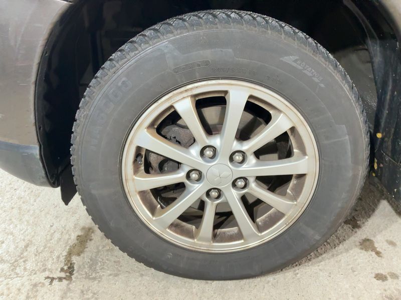 Mitsubishi ASX 1.8 DI-D Invite 4WD 2012 – снимка 3