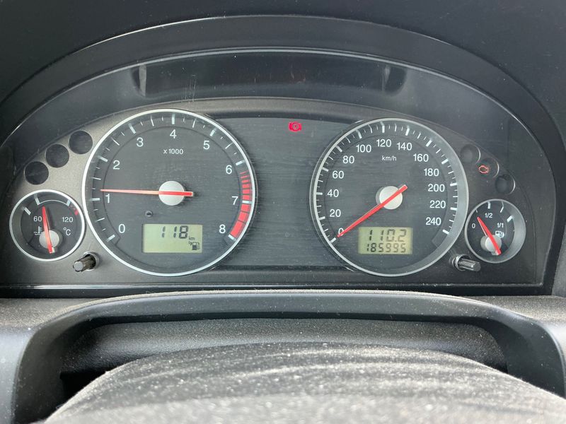 Ford Mondeo 1.8 Ghia X 2004 – снимка 4