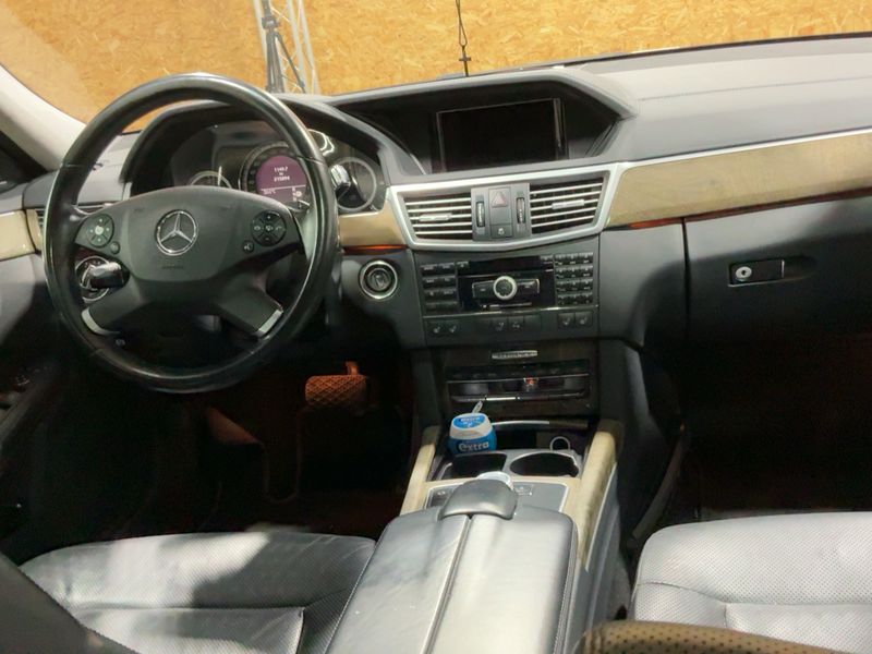 Mercedes-Benz E-Klasse E 350 CGI BlueEfficiency Elegance 2009 – снимка 17