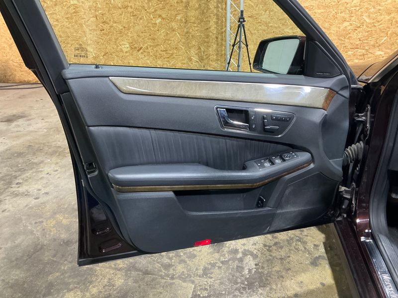 Mercedes-Benz E-Klasse E 350 CGI BlueEfficiency Elegance 2009 – снимка 32
