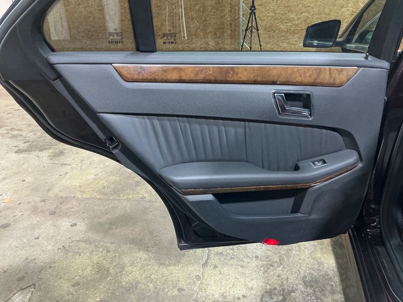Mercedes-Benz E-Klasse E 350 CGI BlueEfficiency Elegance 2009 – снимка 30