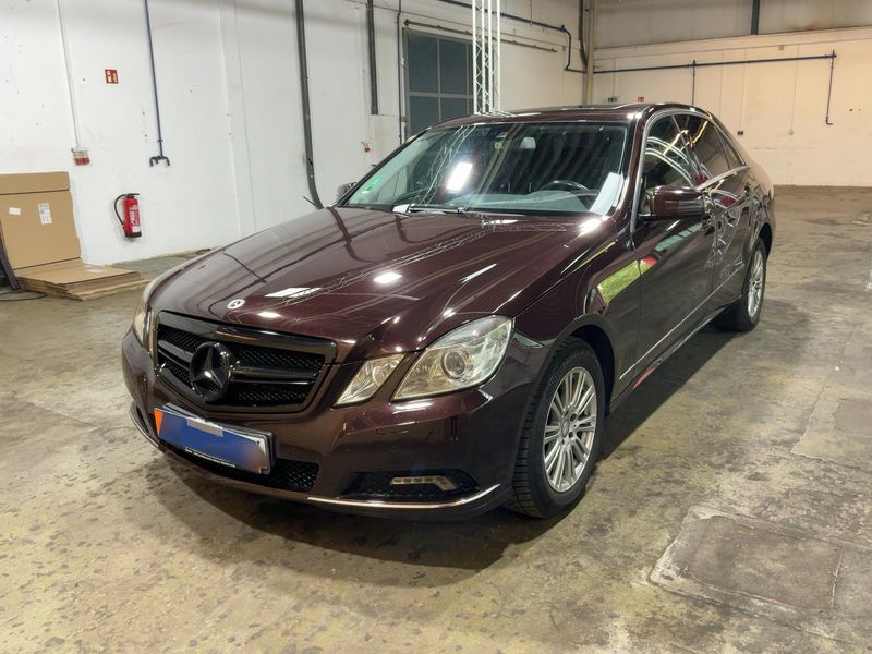 Mercedes-Benz E-Klasse E 350 CGI BlueEfficiency Elegance 2009 – снимка 1