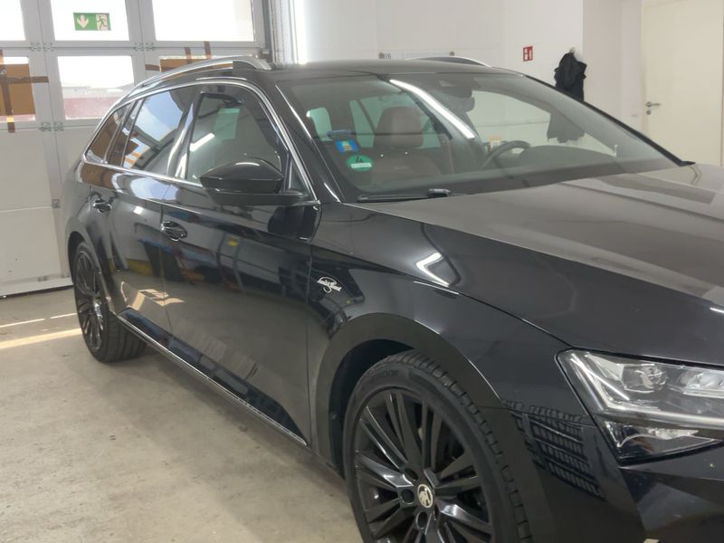 Skoda Superb 2.0 TDI L&K 4x4 2022 – снимка 12