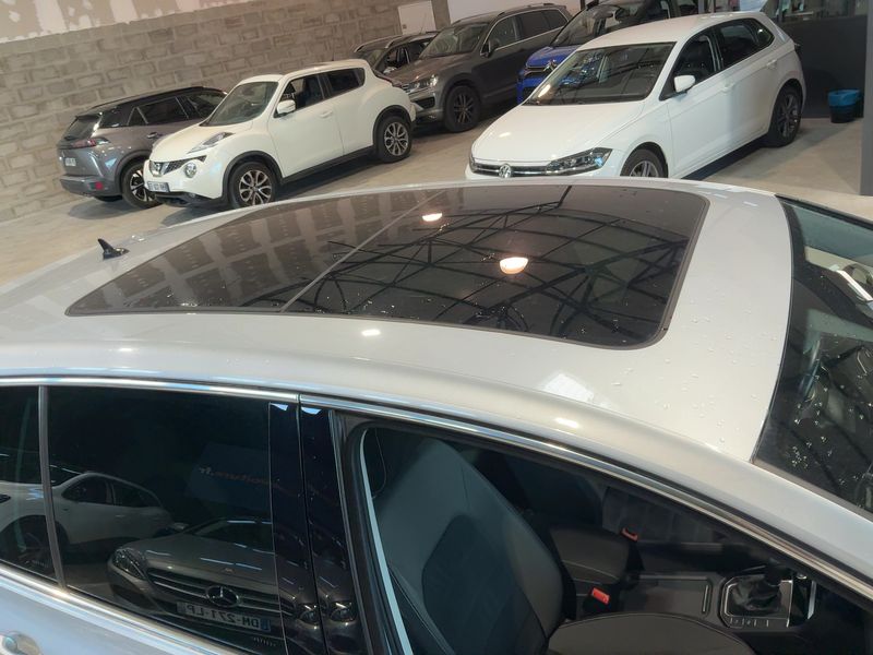Volkswagen Golf VII Sportsvan 2.0 TDI Carat 2016 – снимка 13