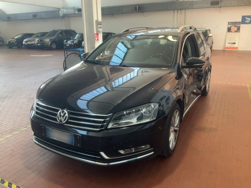 Volkswagen Passat 2.0 TDI Highline BlueMotion Tech 2014 – снимка 1