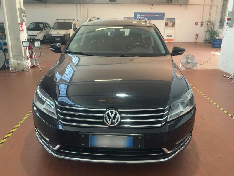 Volkswagen Passat 2.0 TDI Highline BlueMotion Tech 2014 – снимка 9