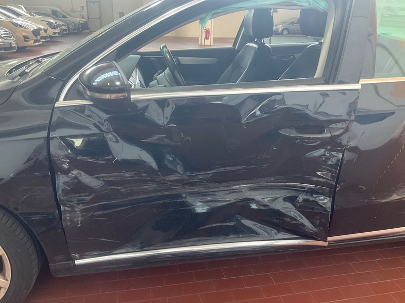 Volkswagen Passat 2.0 TDI Highline BlueMotion Tech 2014 – снимка на щета