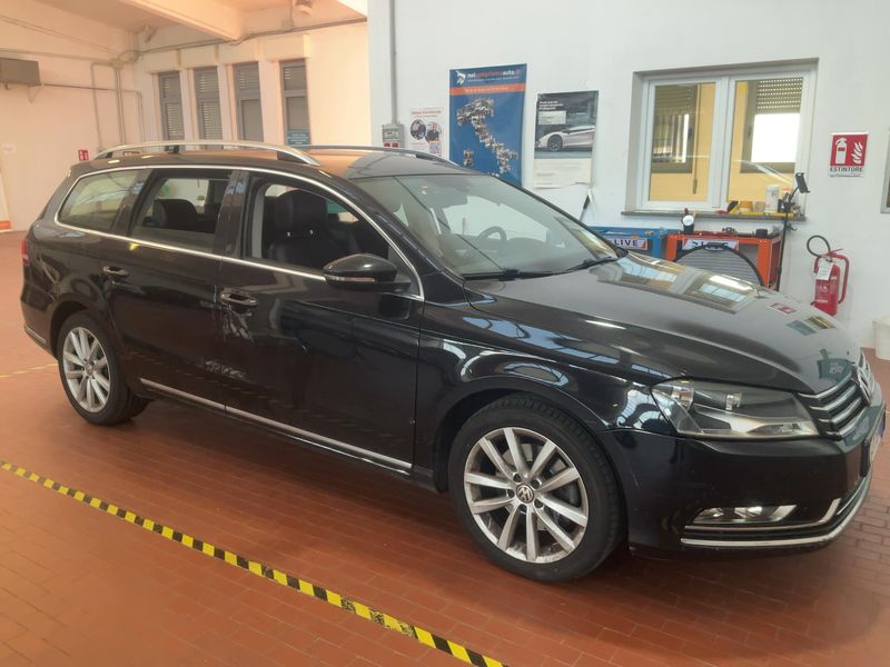 Volkswagen Passat 2.0 TDI Highline BlueMotion Tech 2014 – снимка на щета