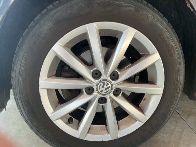 Volkswagen Polo 1.2 TSI Lounge BlueMotion Tech 2015 – снимка 3