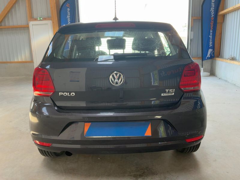 Volkswagen Polo 1.2 TSI Lounge BlueMotion Tech 2015 – снимка 7