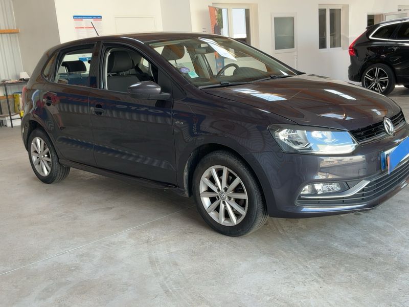 Volkswagen Polo 1.2 TSI Lounge BlueMotion Tech 2015 – снимка 12
