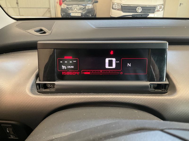 Citroen C4 Cactus 1.2 e-VTi Feel 2015 – снимка 18