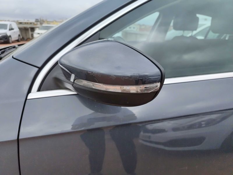 Volkswagen Passat 2.0 TDI Advance BlueMotion Tech 2013 – снимка 22