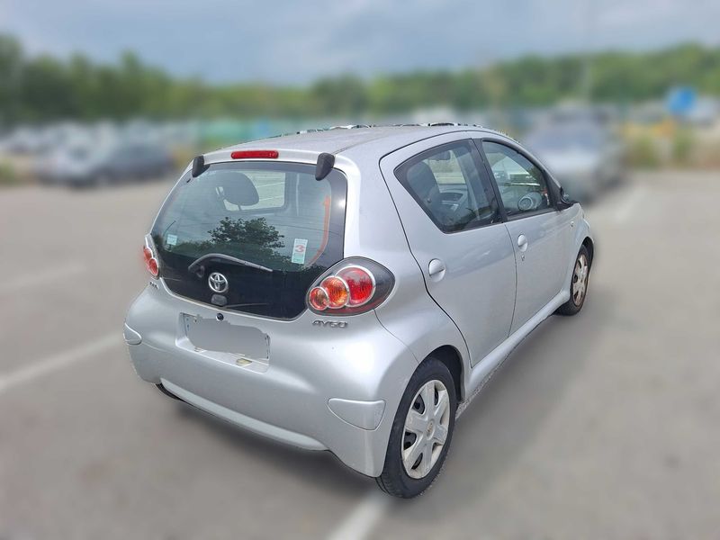 Toyota Aygo 1.0 Confort 2009 – снимка 5