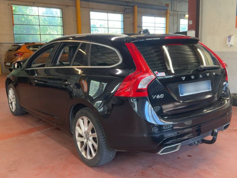 Volvo V60 2.0 D4 Summum 2014 – снимка 6