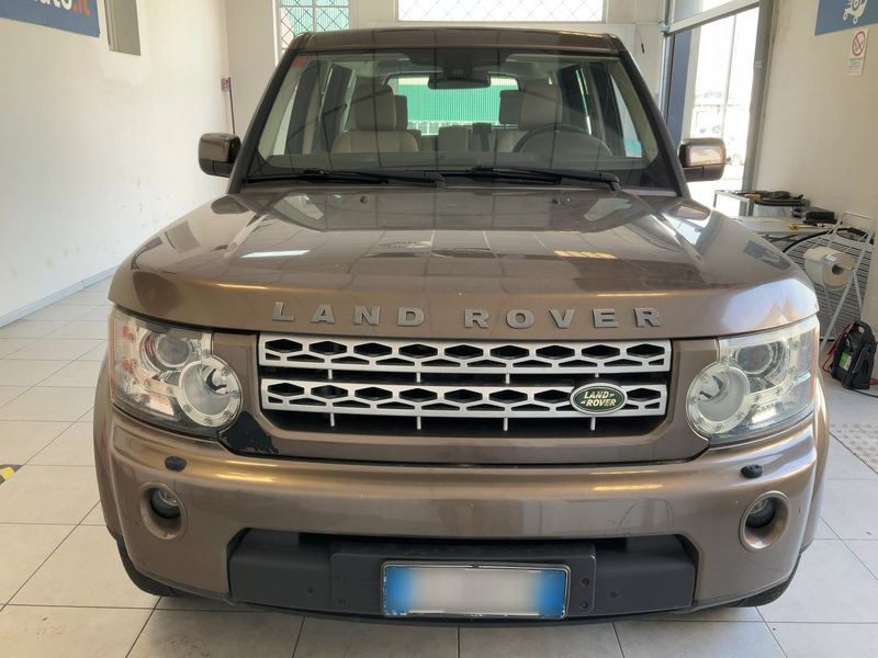 Land Rover Discovery 4 2.7 Td V6 TDV6 SE 2010 – снимка 14