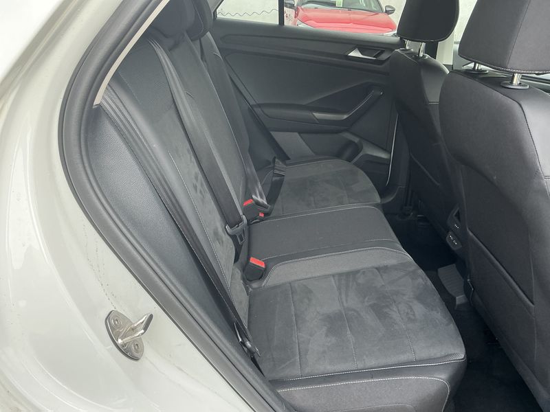 Volkswagen T-Roc 1.5 TSI ACT Style 2025 – снимка 14